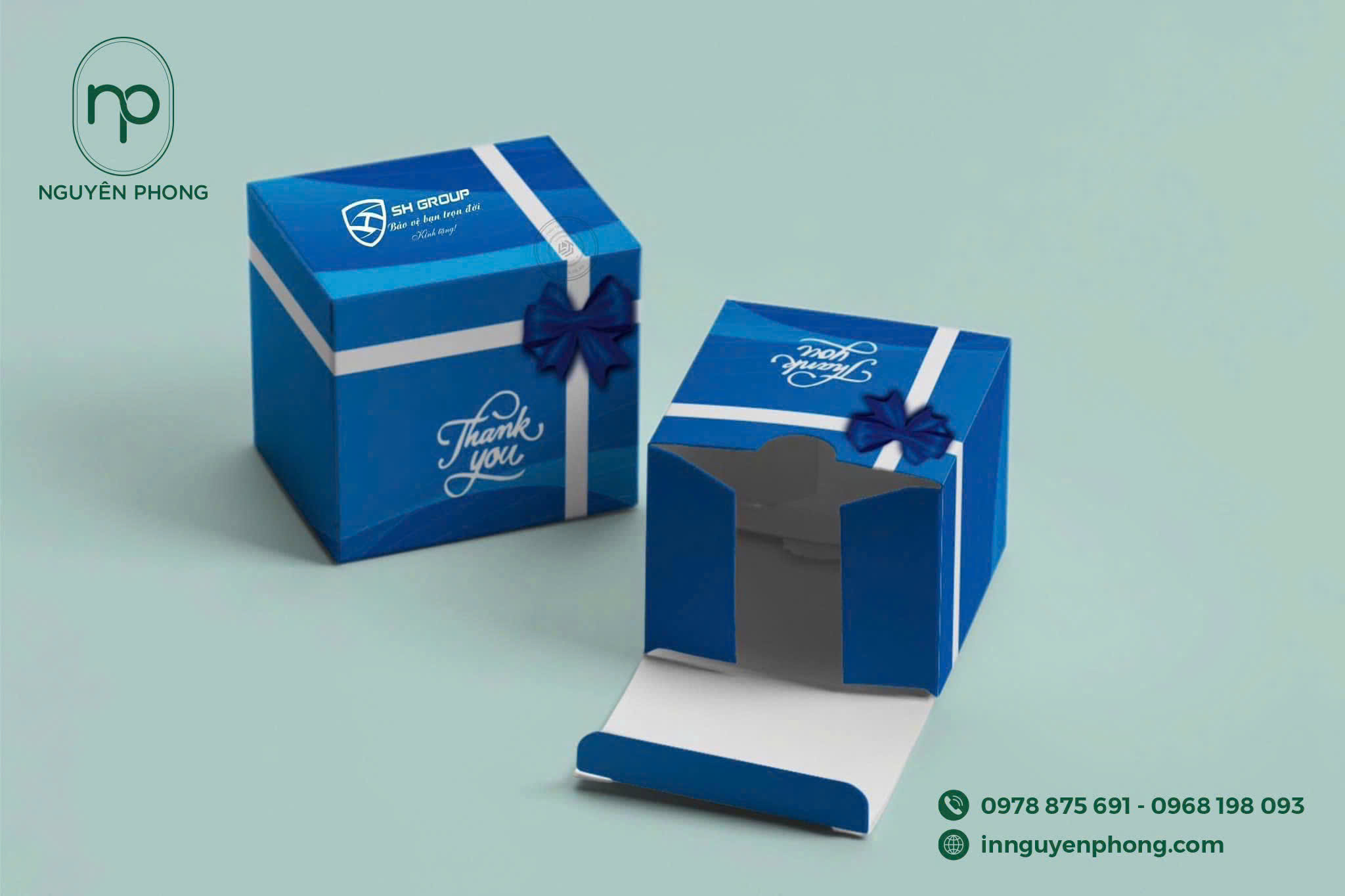 Thiết kế hộp quà doanh nghiệp đơn giản